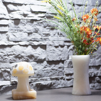 Lampe champignon Teicauhtli en onyx . Très mignonne lampe de table en pierre naturelle.