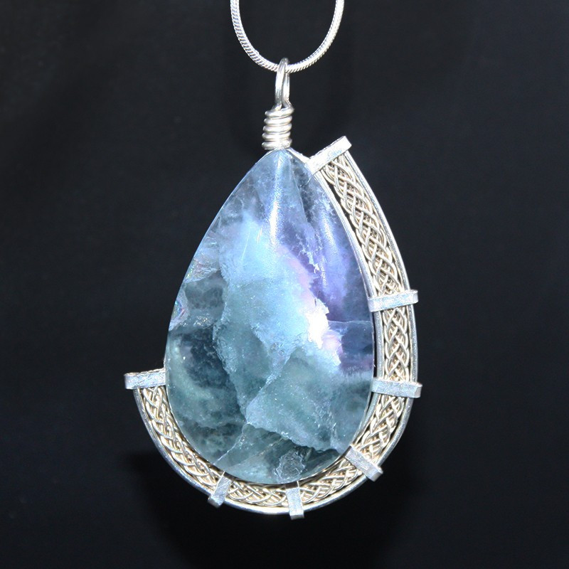 Pendentif en flourite Pendentif en flourite