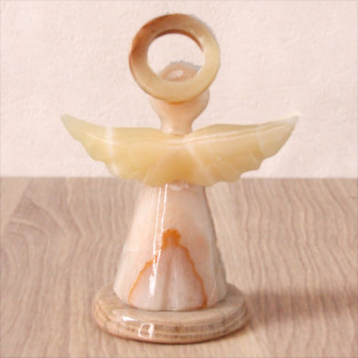 Figurine d'ange taillée en onyx marbre du Mexique