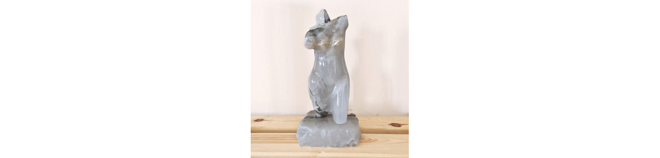 Sculptures en onyx